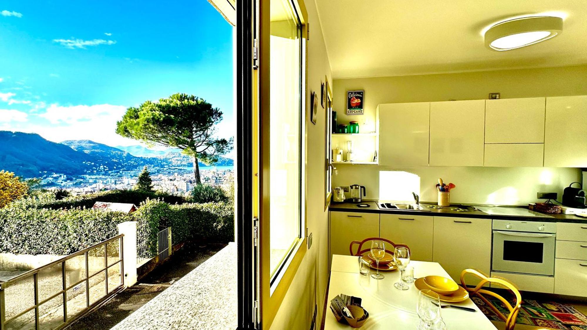Lake Como View Apartment Eksteriør billede